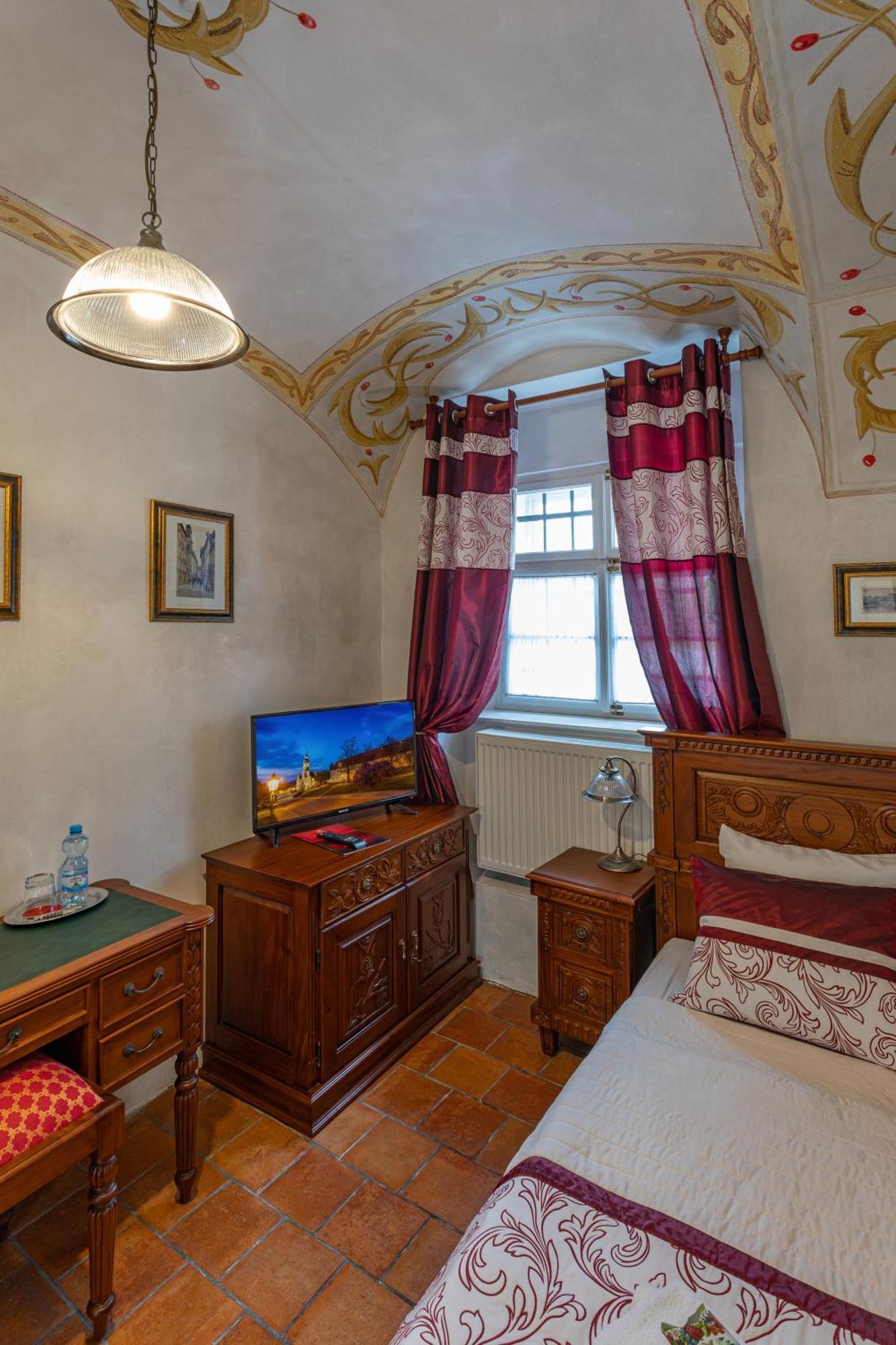 Loreta Hotel Praga Quarto foto