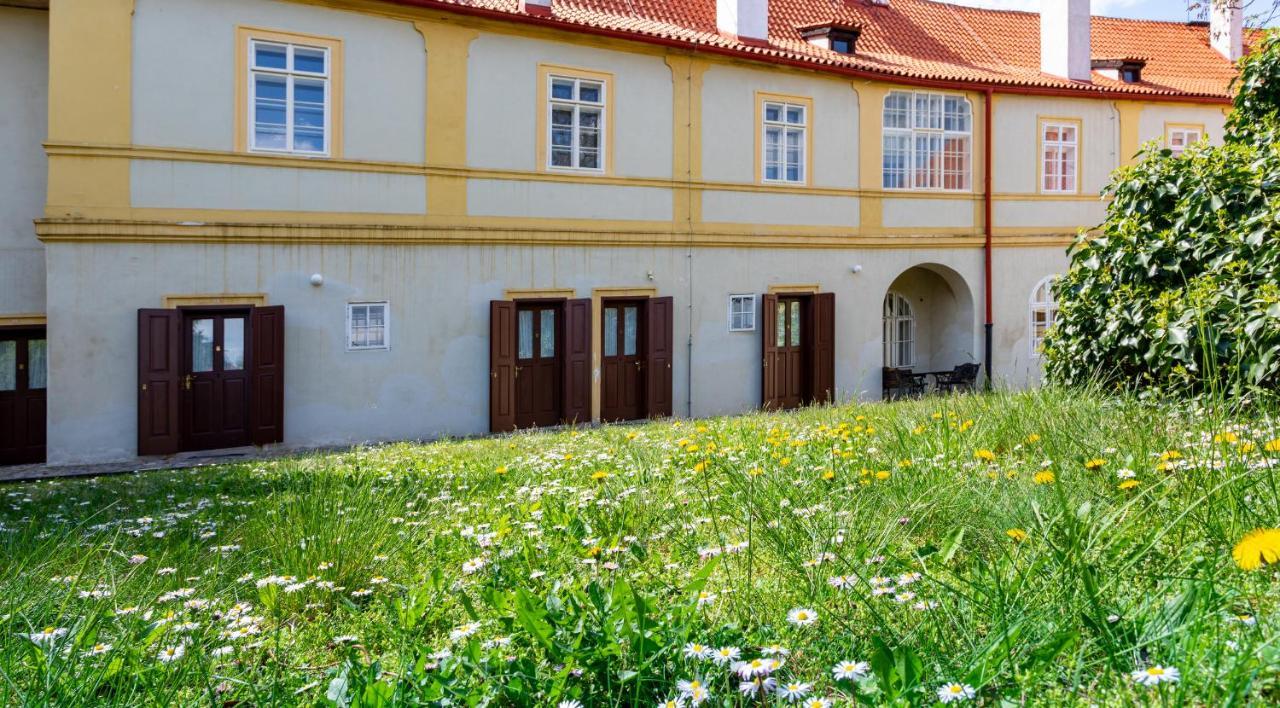 Loreta Hotel Praga Exterior foto
