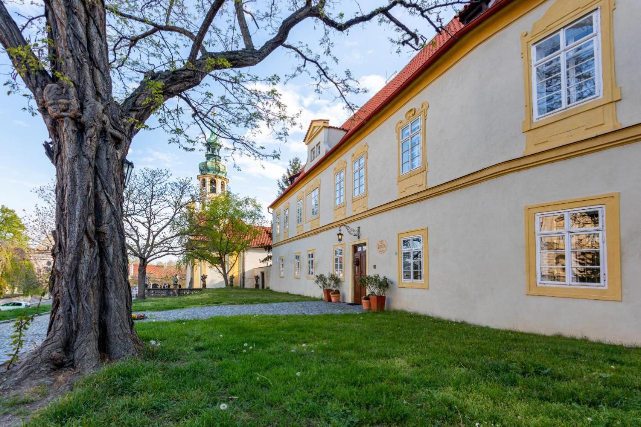 Loreta Hotel Praga Exterior foto